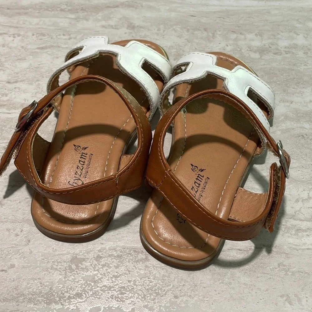 Babyzzam Little Girl H Sandals *12 (180)